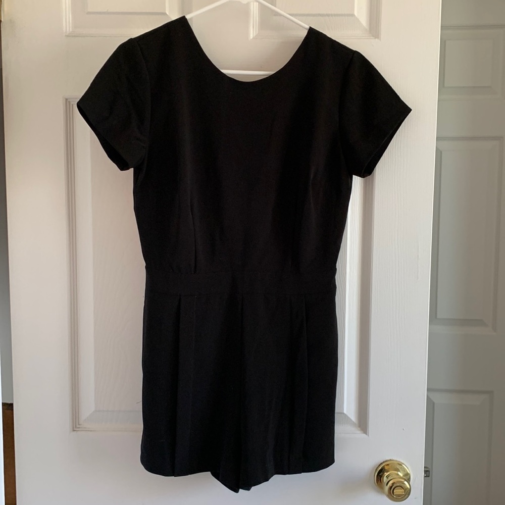 Small, Black Romper with pockets
